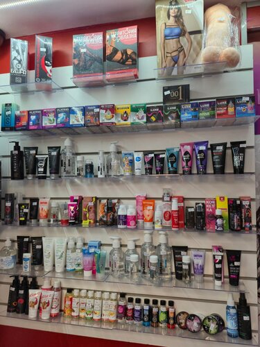 Менде төлейтін ештеңе болмады, сондықтан мен оған жыныстық қатынас арқылы бердім.