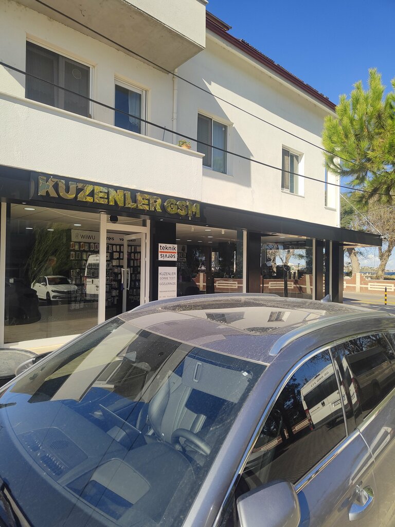 Mobile phone store Cousins Communication, Marmara Ereglisi, photo