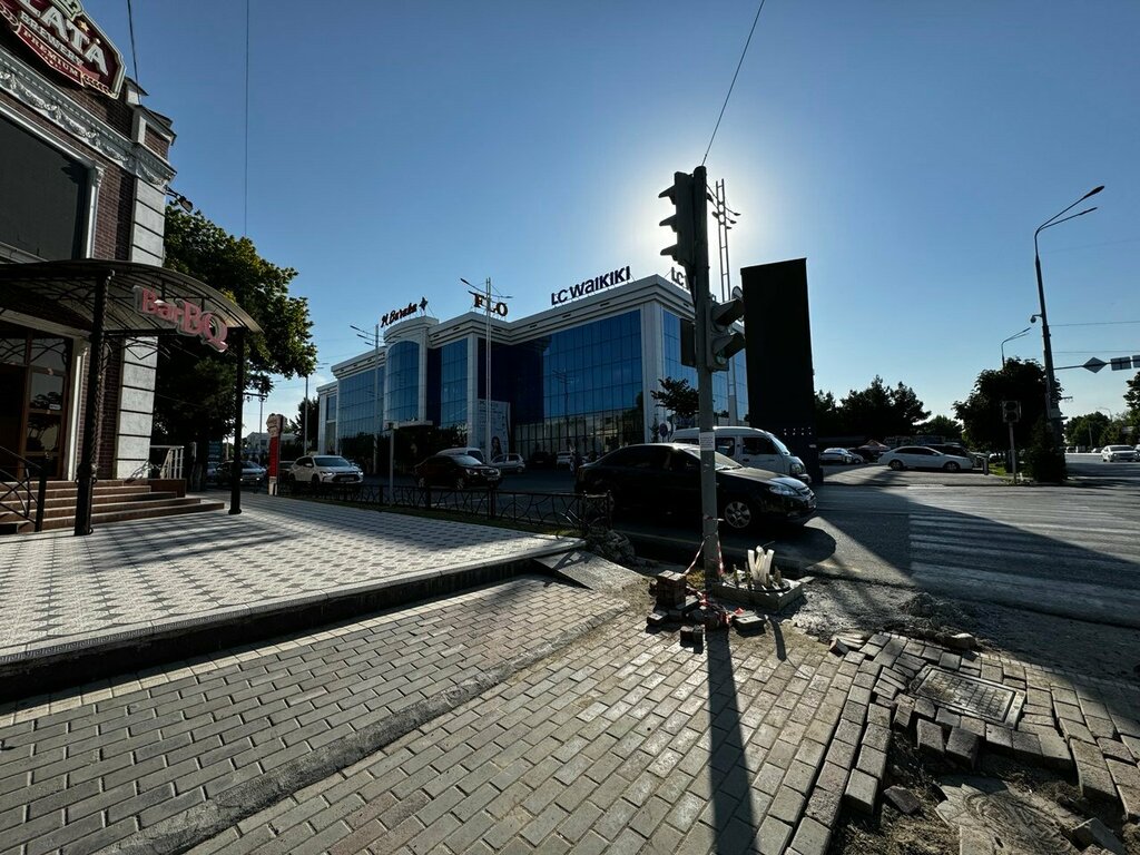 Savdo markazi M. Baraka, Samarqand, foto