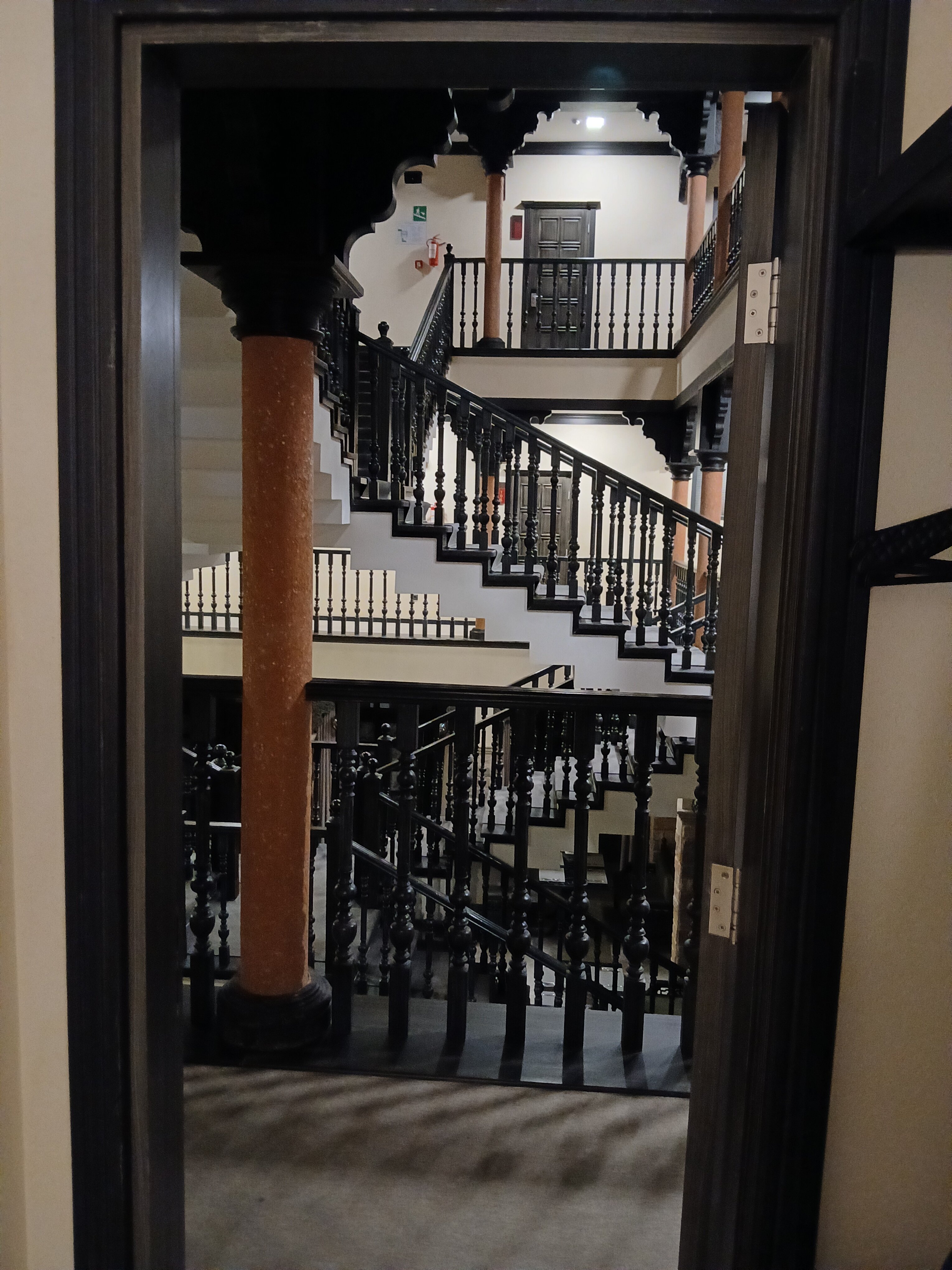 Фото Rasoda Hotel