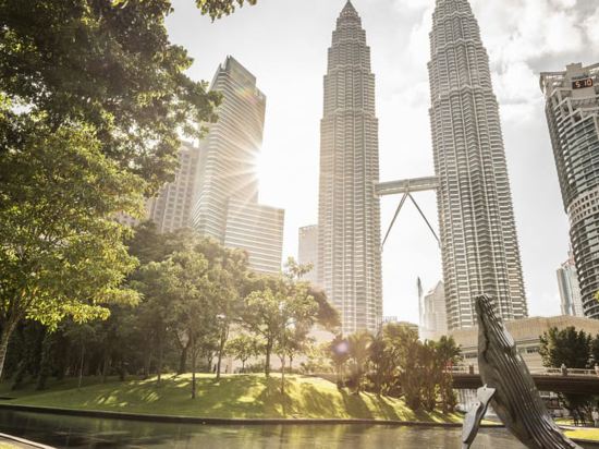 Фото Four Seasons Hotel Kuala Lumpur