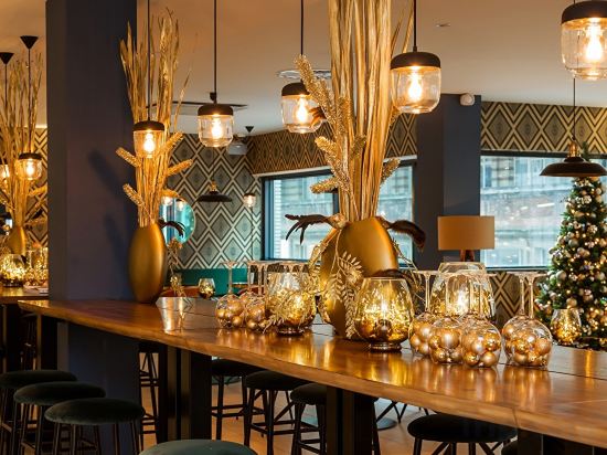 Фото The James Hotel Rotterdam