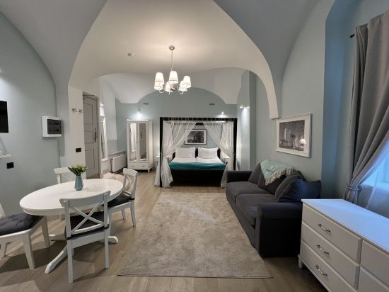 Фото Revelton Suites Riga