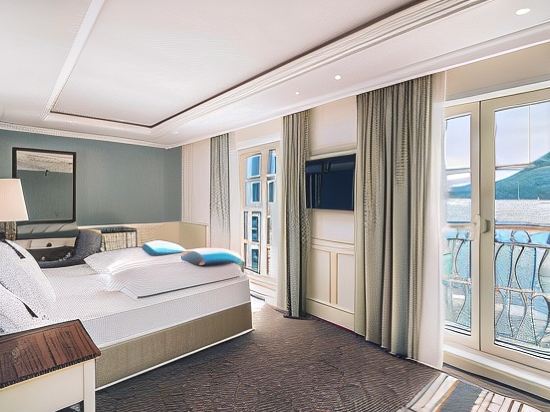 Фото Heritage Grand Perast