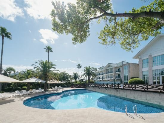 Фото Bloom Hotel