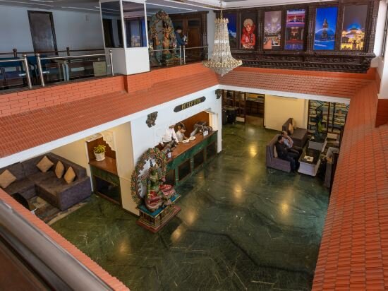 Фото Kathmandu Business Hotel