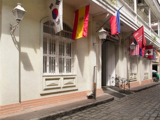 Фото White Knight Hotel Intramuros