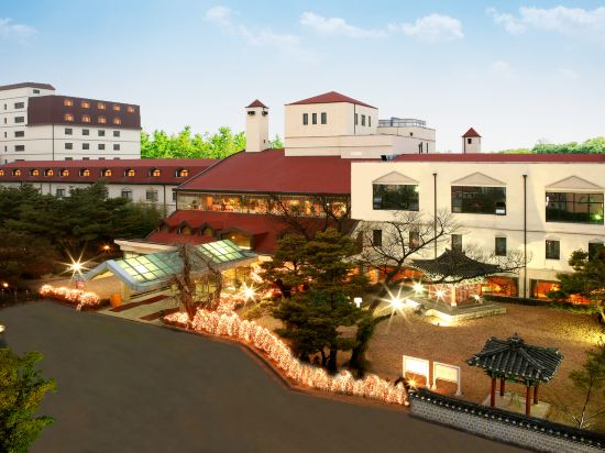 Фото Onyang Hot Spring Hotel