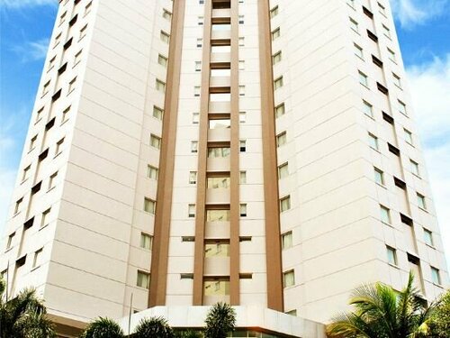 Гостиница Java Paragon Hotel and Residences в Провинции Восточная Ява