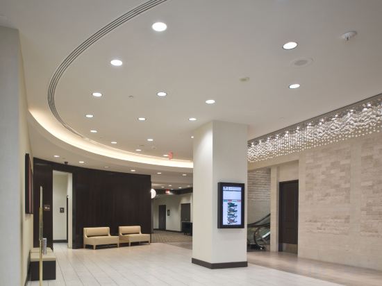 Фото DoubleTree by Hilton Washington Dc - Crystal City