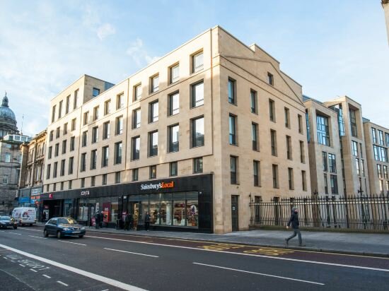 Фото ibis Edinburgh Centre South Bridge  Royal Mile