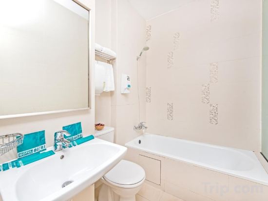 Фото Hotel 81 Dickson