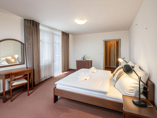 Фото Pytloun Wellness Hotel Hasištejn