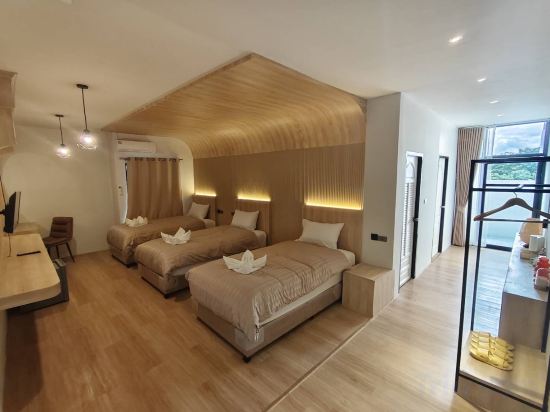 Фото Polkadot Cafe&Hotel