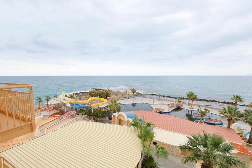 Фото SunBay Hotel