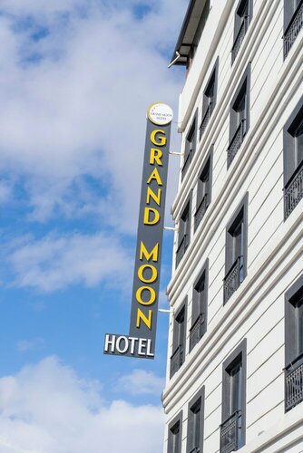 Гостиница Grand Moon Hotel в Эсенъюрте