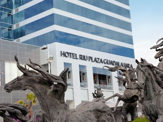 Фото Hotel Riu Plaza Guadalajara
