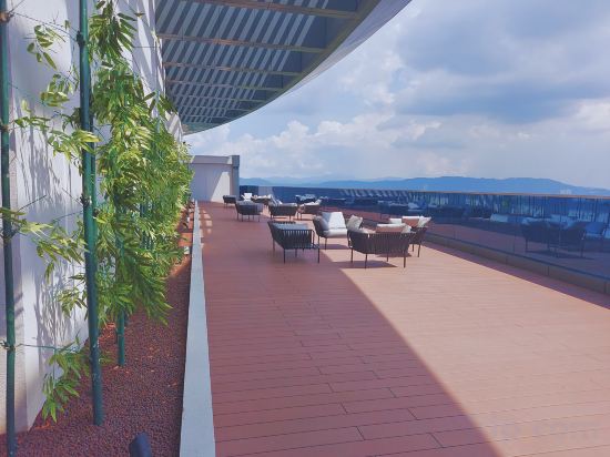 Фото Eaton Klcc Suites by Elite