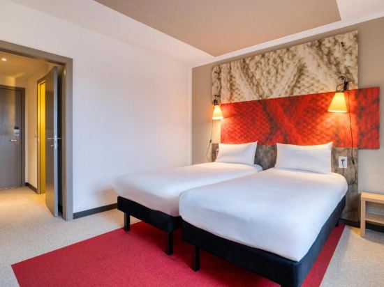 Фото B&b Hotel Mons Gare