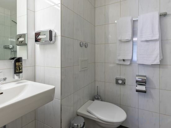 Фото Trip Inn Zurich Hotel