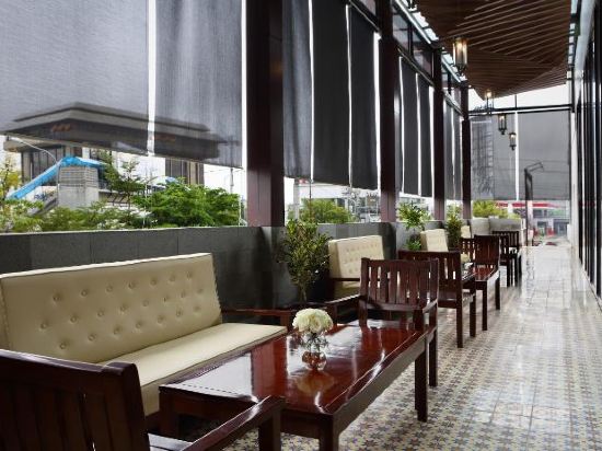 Фото Grandhika Hotel Semarang