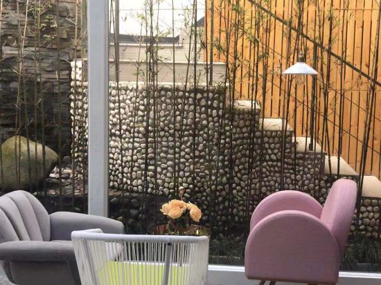 Фото Green Sleeves