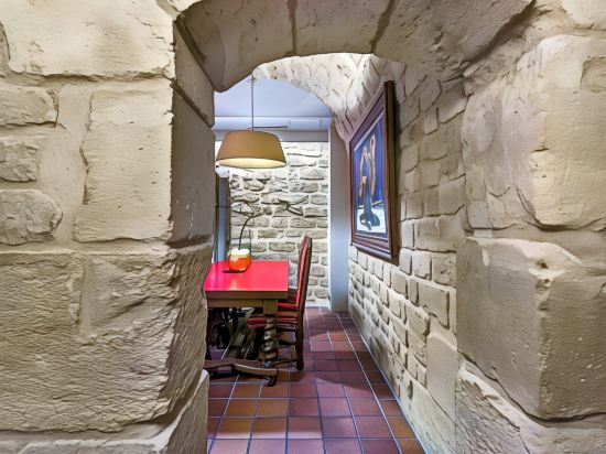 Фото Saint-Paul Rive-Gauche