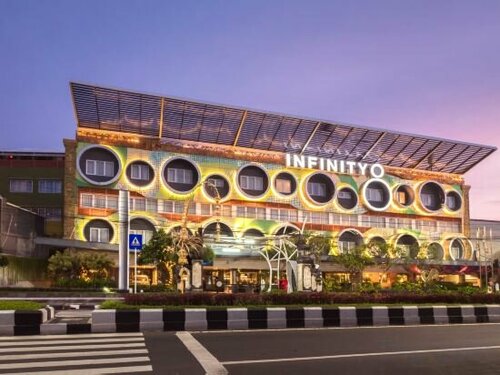 Внешний вид отеля Infinity8 Bali в Джимбаране, фото 1