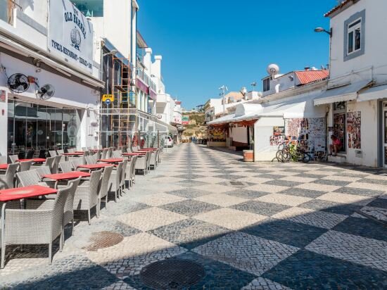Фото Jardim Cozy Apartment with 2 swimming pools near the Old Town