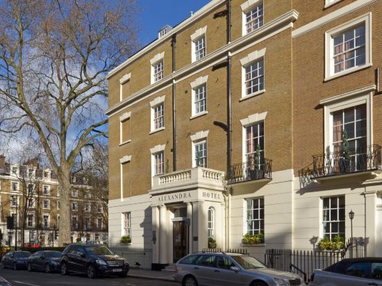 Фото Alexandra Hotel