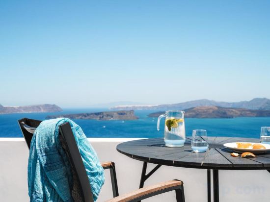 Фото Santonero - The Philoxenia Project