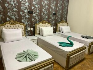 Lucky Hostel (14 Gawad hosny، 14 Gawad Housny), hotel