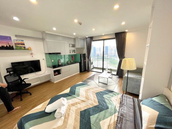 Фото Canh Apartment in Vinhomes Green Bay