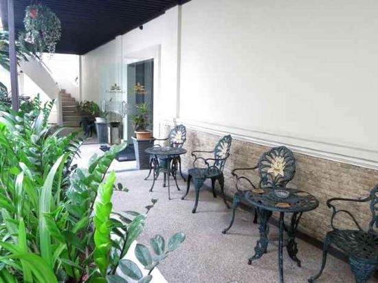 Фото Padmaloka Hotel Tarakan