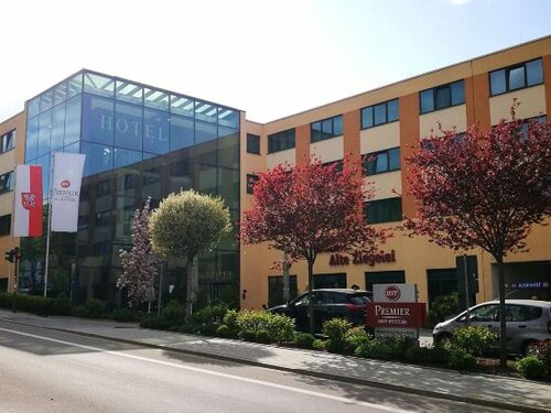 Внешний вид отеля Best Western Premier Novina Hotel Regensburg в Регенсбурге, фото 1