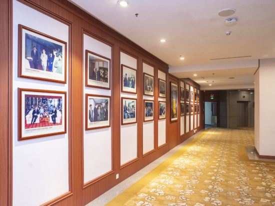 Фото 28307659351