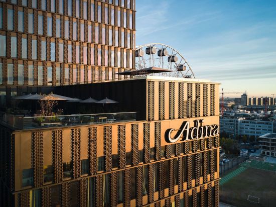 Фото Adina Apartment Hotel Munich