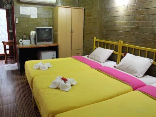 Фото Sinsamut Koh Samed Hotel