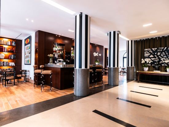 Фото Grand Hotel Champs-Elysees