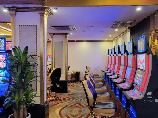 Фото Baoson International Hotel