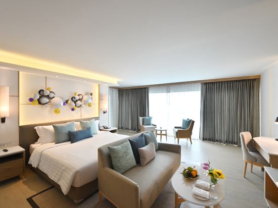 Фото M Pattaya Hotel