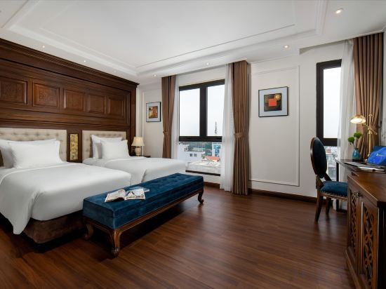 Фото The Q Hotel Hanoi