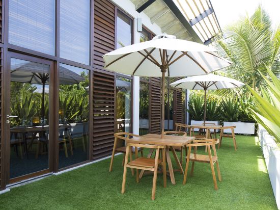 Фото Hotel Komune and Beach Club Bali