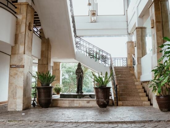 Фото Hotel Tidar Malang