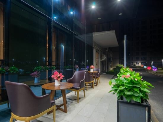 Фото Frida Hotels Guangzhou Baiyun International airport