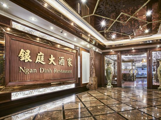 Фото Windsor Plaza Hotel