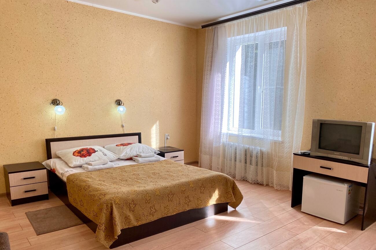 Фото отеля 2