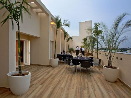 Фото Ibis Bengaluru City Centre