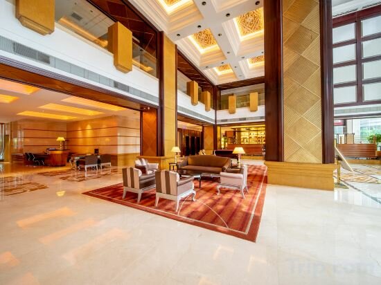 Фото Grand International Hotel Guangzhou