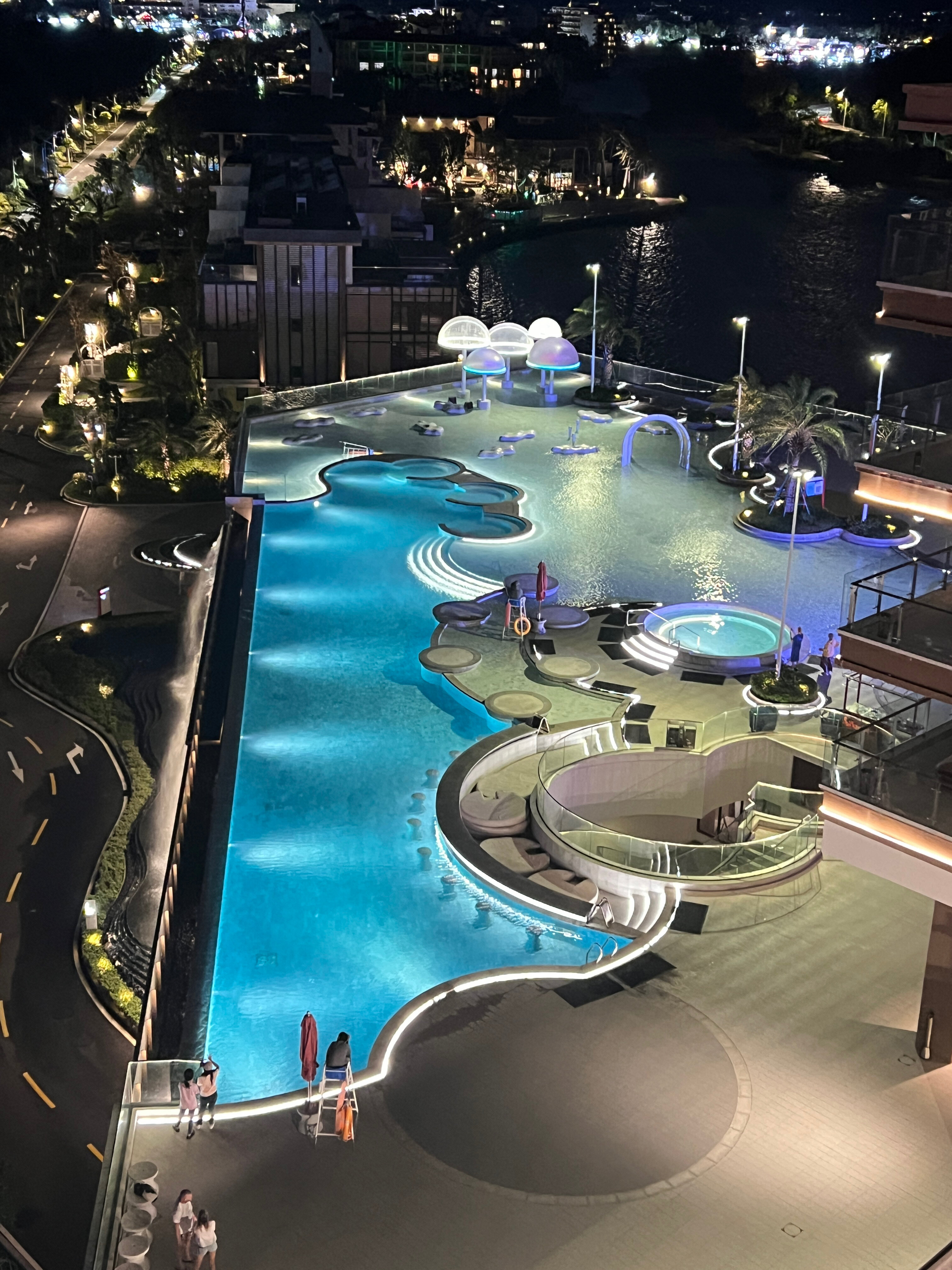 Фото Hualuxe Sanya Yalong Bay Resort, an Ihg Hotel